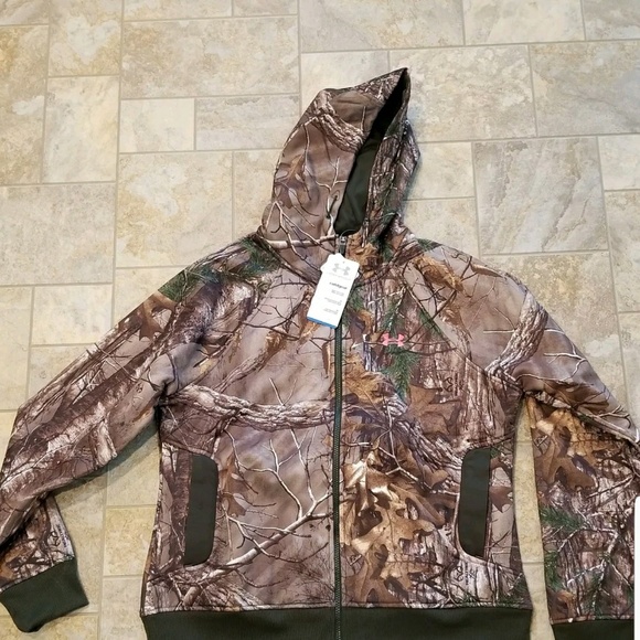 Under Armour Jackets & Blazers - Womens Under Armour Hoodie Jacket Camouflage